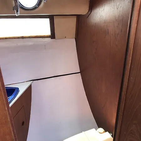船屋 Dream Boat *