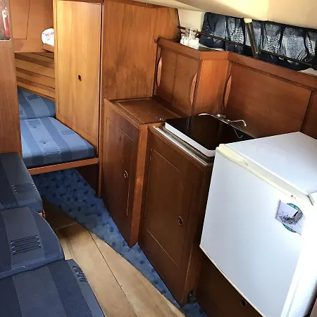 Dream Boat 船屋